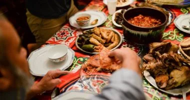 أكلات صحية في رمضان: أفكار لوجبات إفطار وسحور خفيفة ومغذية